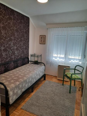 Eszterlánc Apartman Eger